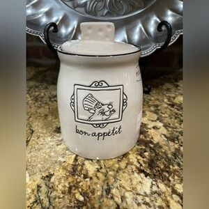 Rae Dunn Pixar Ratatouille bon appetit cheese topper canister - Brand new!